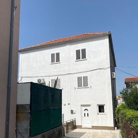 Apartman 4 Kilometar To City Centar Split Dış mekan fotoğraf
