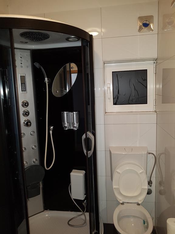 Apartman 4 Kilometar To City Centar Split Dış mekan fotoğraf