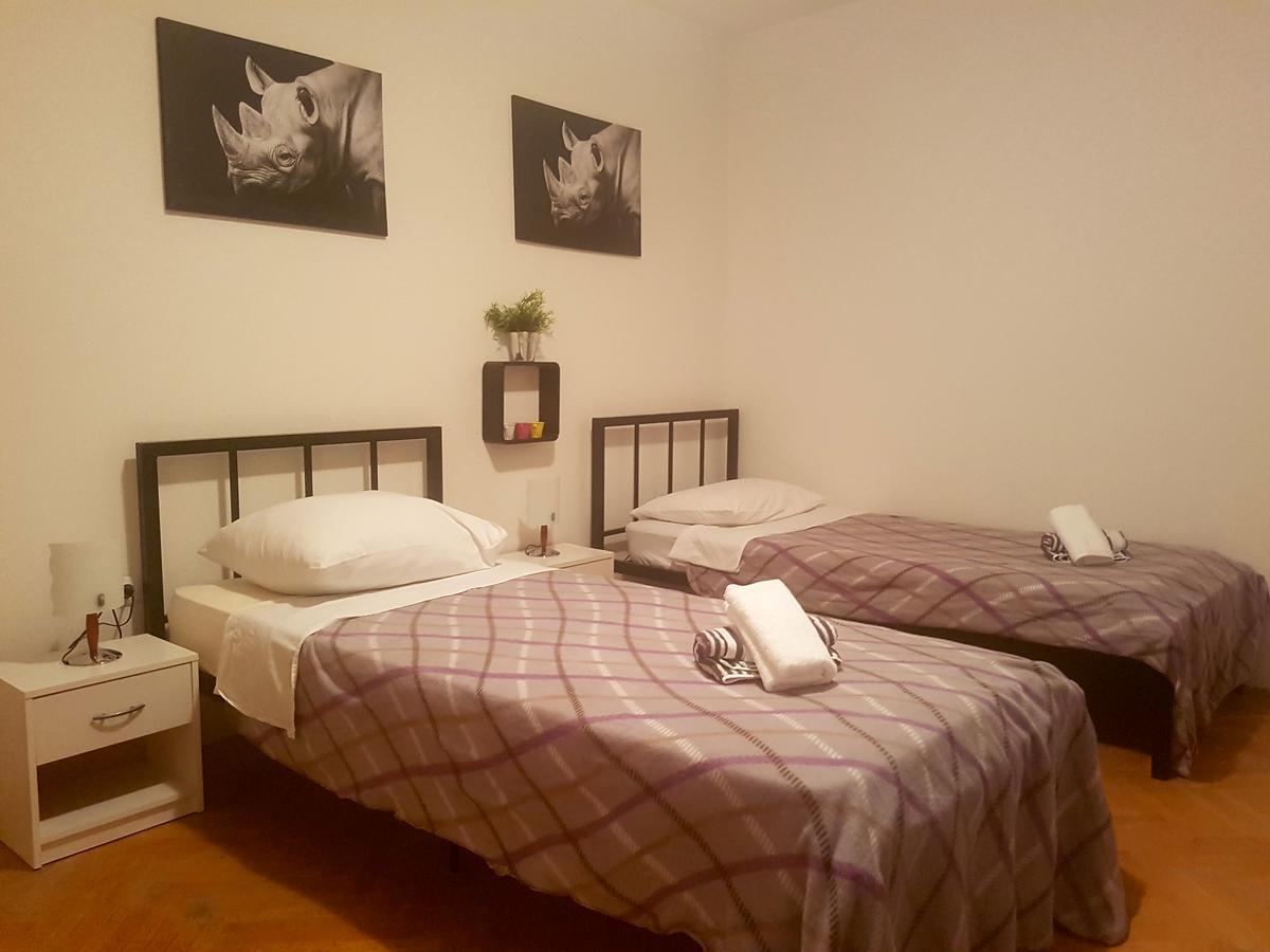 Apartman 4 Kilometar To City Centar Split Dış mekan fotoğraf